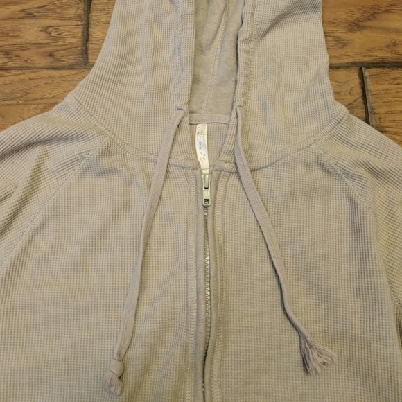 Tan taupe zip up hoodie - Picture 3 of 5